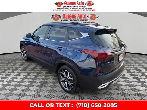 Used 2021 Kia Seltos EX AWD/4WD image 4