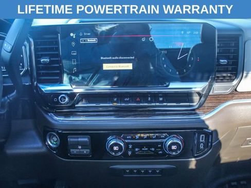 Used 2024 GMC Sierra 3500 SLE w/ SLE Convenience Package image 20