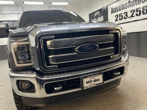 Used 2013 Ford F350 Lariat w/ Lariat Ultimate Pkg AWD/4WD image 2