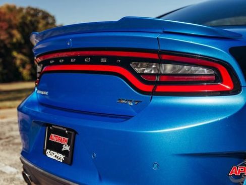 Used 2015 Dodge Charger SRT Hellcat image 33