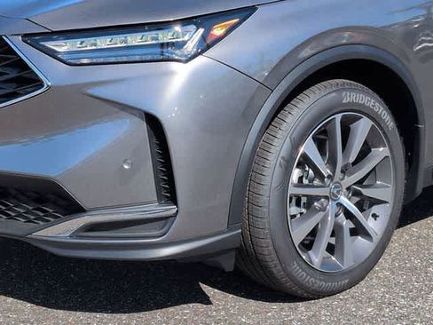 Used 2026 Acura MDX SH-AWD w/ Technology Package image 11