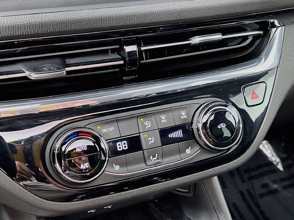 New 2026 Buick Envista Sport Touring w/ Convenience I Package FWD image 14