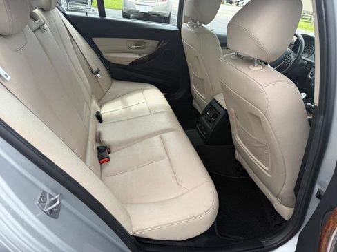 Used 2015 BMW 328i xDrive Sedan AWD/4WD image 5
