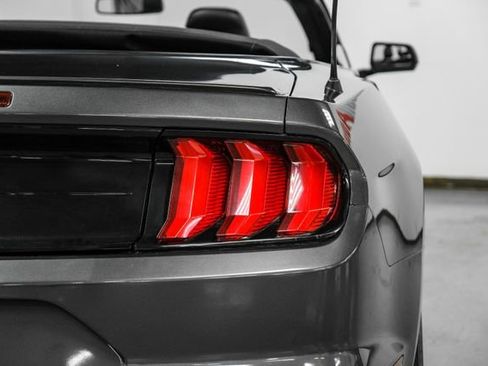 Used 2018 Ford Mustang Premium image 47