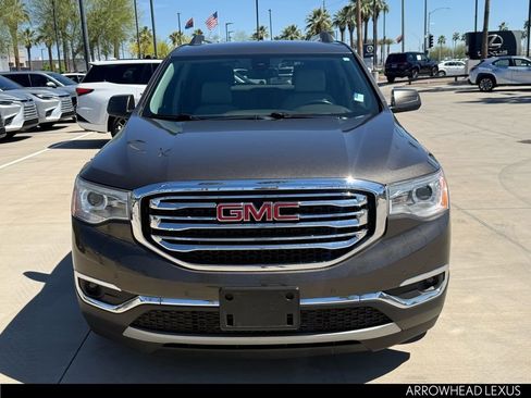 Used 2019 GMC Acadia SLT w/ LPO, Cargo Package image 4