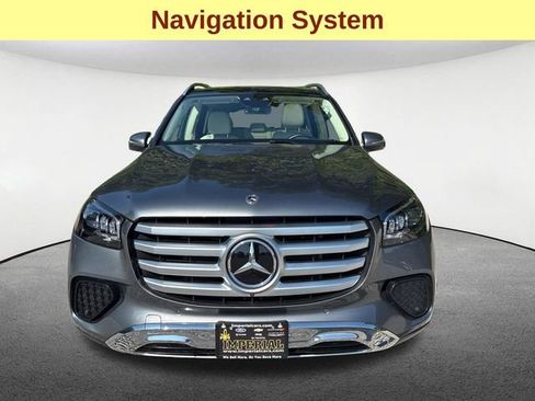 Used 2024 Mercedes-Benz GLS 450 4MATIC image 4