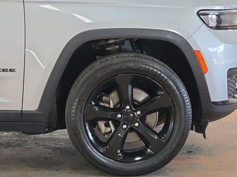 Used 2021 Jeep Grand Cherokee L Laredo AWD/4WD image 7