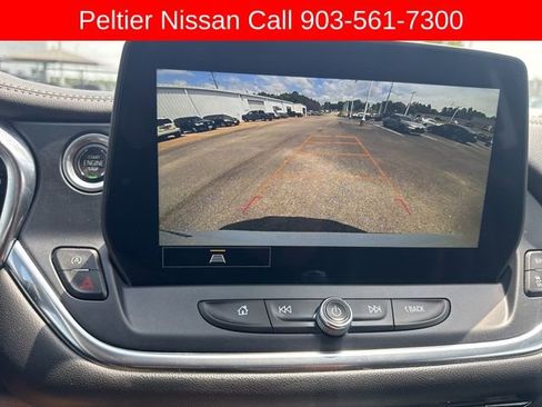 Used 2023 Chevrolet Blazer LT FWD image 19