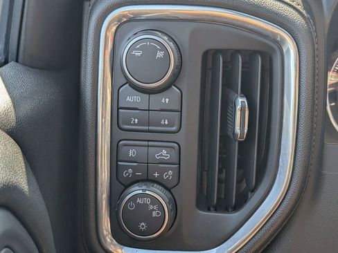 Used 2019 Chevrolet Silverado 1500 RST w/ All-Star Edition AWD/4WD image 34