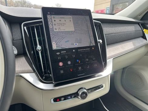 New 2026 Volvo XC90 B6 Ultra w/ Protection Package image 23