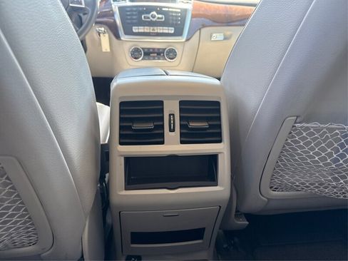 Used 2012 Mercedes-Benz ML 350 4MATIC image 46