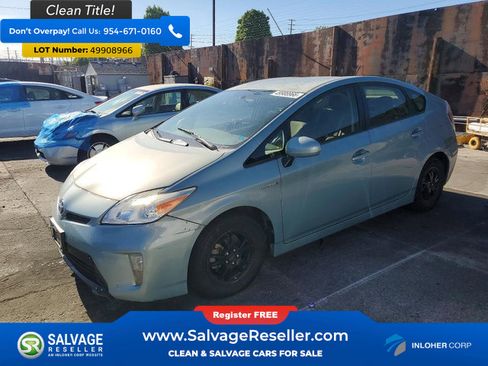 Used 2015 Toyota Prius Two image 1