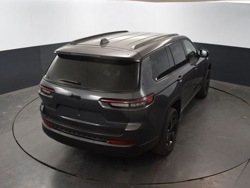 New 2025 Jeep Grand Cherokee L Altitude image 42