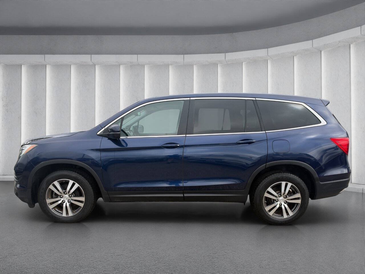 Used 2016 Honda Pilot EX-L image 2