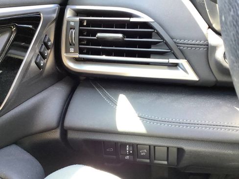 Used 2024 Subaru Outback Limited AWD/4WD image 52