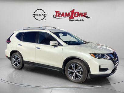 Used 2019 Nissan Rogue SV w/ Premium Package