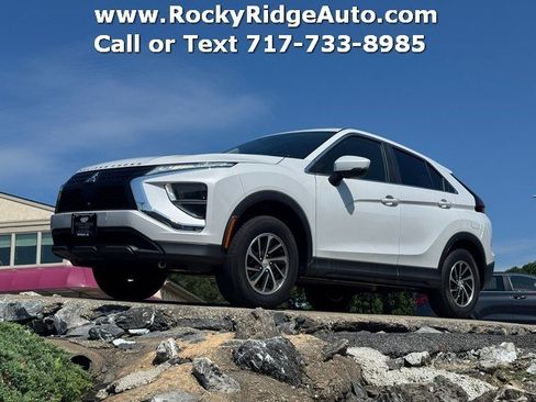 Used 2022 Mitsubishi Eclipse Cross ES AWD/4WD image 2