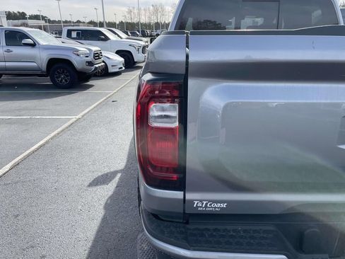 Used 2024 GMC Canyon AT4 w/ Canyon Safety Plus Package image 20