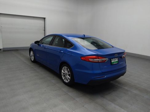 Used 2019 Ford Fusion SE image 5