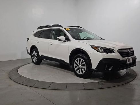 Certified 2021 Subaru Outback Premium image 9