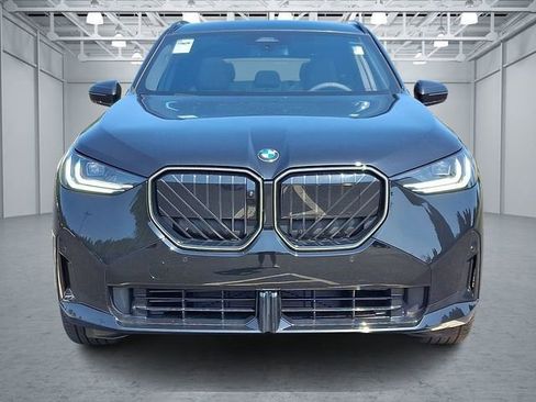 Certified 2025 BMW X3 xDrive30i w/ Premium Package image 2