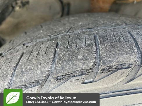 Used 2011 Toyota Sienna XLE AWD/4WD image 27