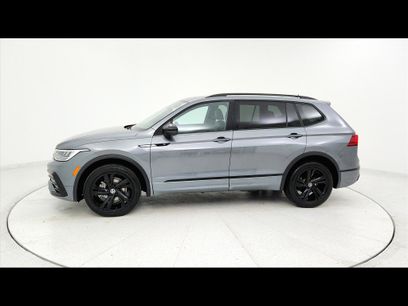 Used 2023 Volkswagen Tiguan SE R-Line