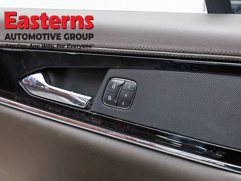 Used 2022 Lincoln Nautilus AWD w/ Premium Package image 21