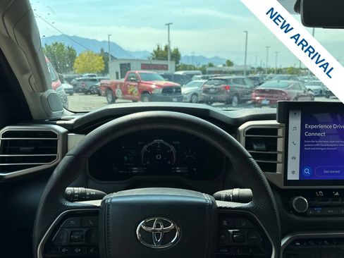 Used 2024 Toyota Tundra Limited AWD/4WD image 20