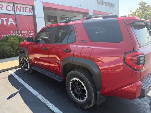 Certified 2025 Toyota 4Runner TRD Off-Road Premium w/ Tow Technology Package AWD/4WD image 3
