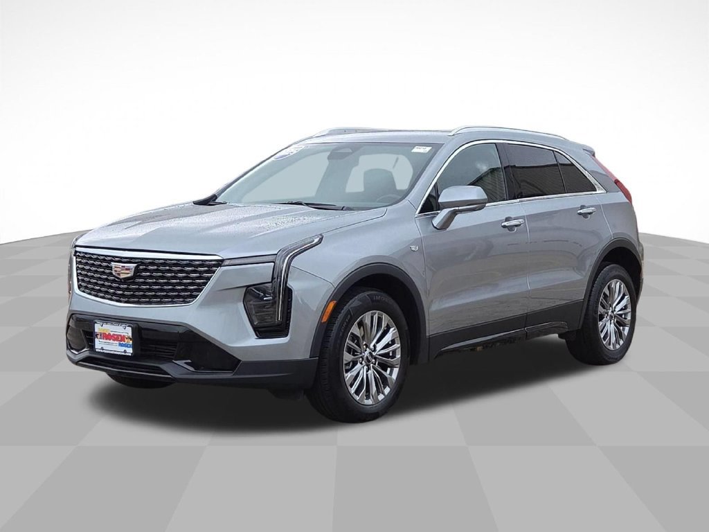 Used 2025 Cadillac XT4 Premium Luxury AWD/4WD image 7