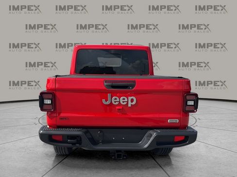 Used 2021 Jeep Gladiator Overland w/ Popular Equipment Package image 4