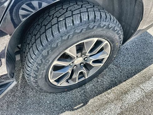 Used 2021 Chevrolet Tahoe LT RWD image 5