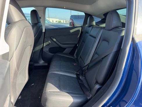 Used 2023 Tesla Model Y Long Range AWD/4WD image 4