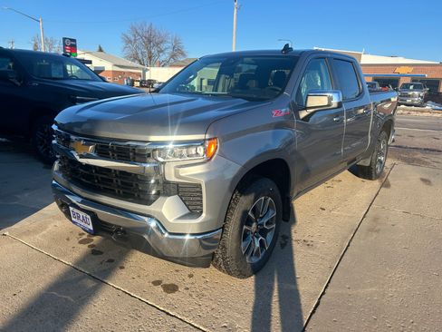 New 2026 Chevrolet Silverado 1500 LT image 1