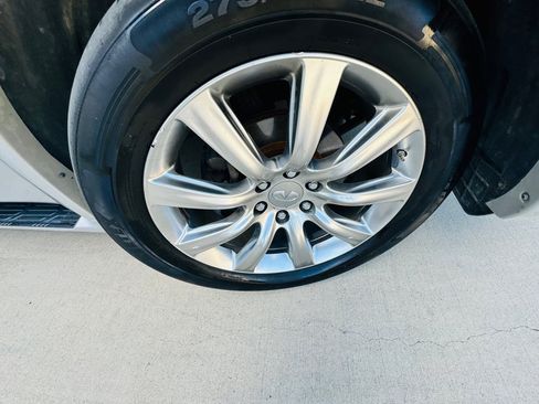 Used 2013 INFINITI QX56 2WD w/ Theater Pkg image 37