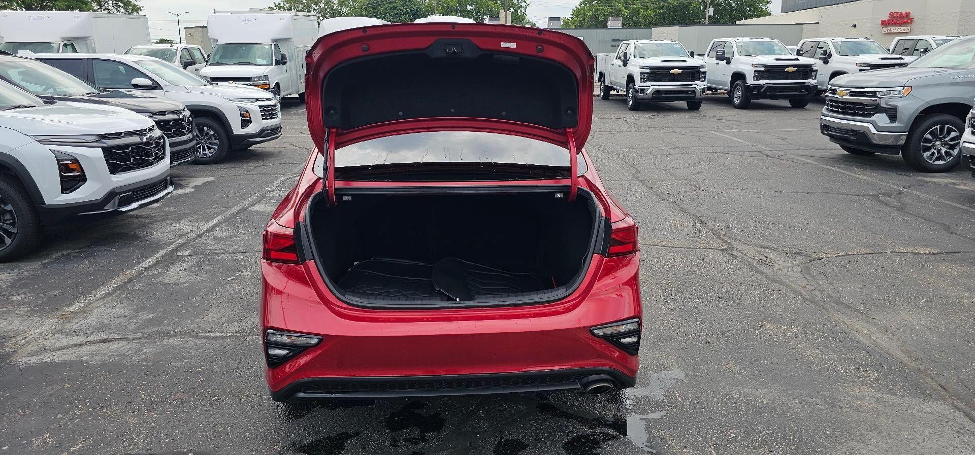 Used 2019 Kia Forte LXS FWD image 7