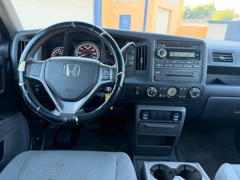 Used 2010 Honda Ridgeline RT image 14