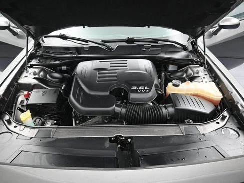 Used 2022 Dodge Challenger GT RWD image 29