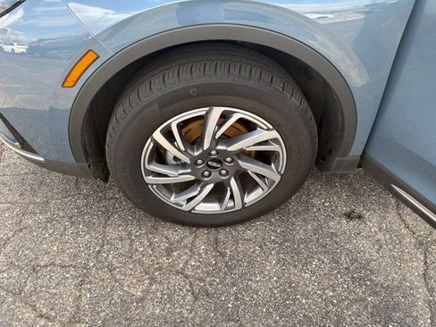 Certified 2023 Lincoln Corsair AWD image 31