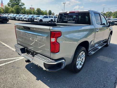 Used 2024 Chevrolet Silverado 1500 LTZ AWD/4WD image 3