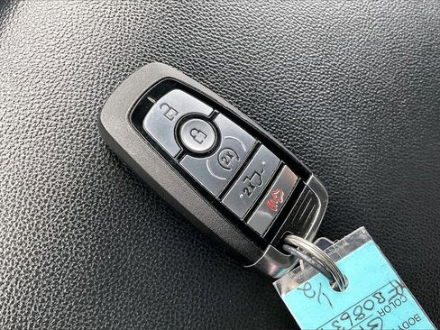 Used 2023 Ford F150 Lariat w/ Equipment Group 502A High image 11