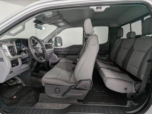 Used 2023 Ford F250 XL w/ 360-Degree Camera Package AWD/4WD image 14