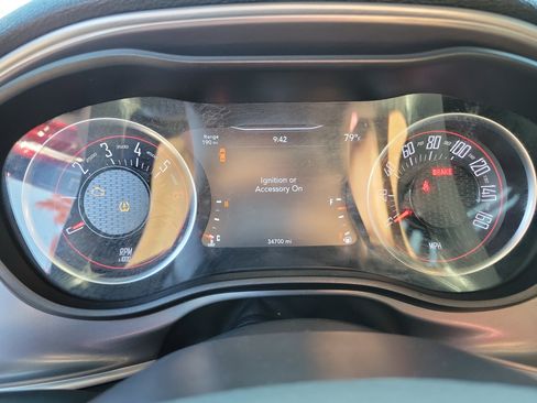 Used 2022 Dodge Challenger R/T image 15