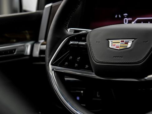 Used 2025 Cadillac Escalade Sport Platinum AWD/4WD image 20