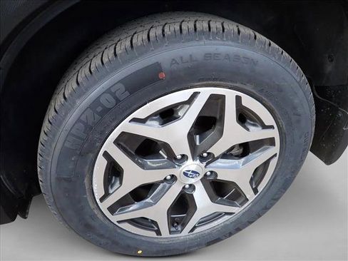 Certified 2023 Subaru Forester Premium image 7