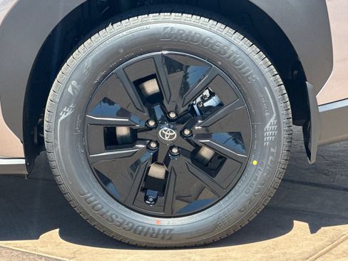 New 2026 Toyota bZ Woodland AWD/4WD image 33