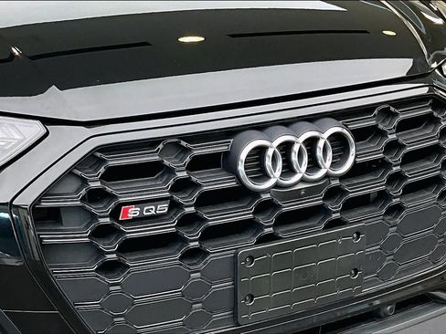 Used 2023 Audi SQ5 Prestige w/ Prestige Package AWD/4WD image 31