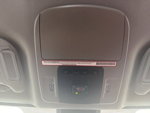 Used 2021 Toyota Camry XSE image 13