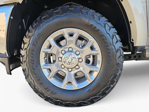 Used 2022 RAM 2500 Laramie w/ Safety Group B AWD/4WD image 24